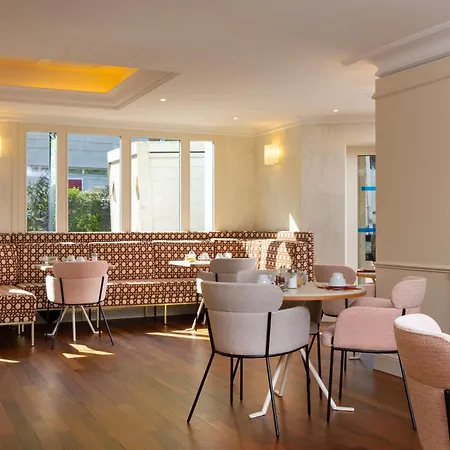 Hotel Grand 4*