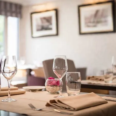 Grand 4* Le Plessis-Robinson