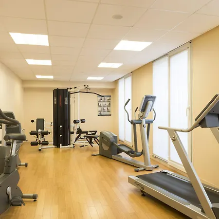 Grand 4* Le Plessis-Robinson