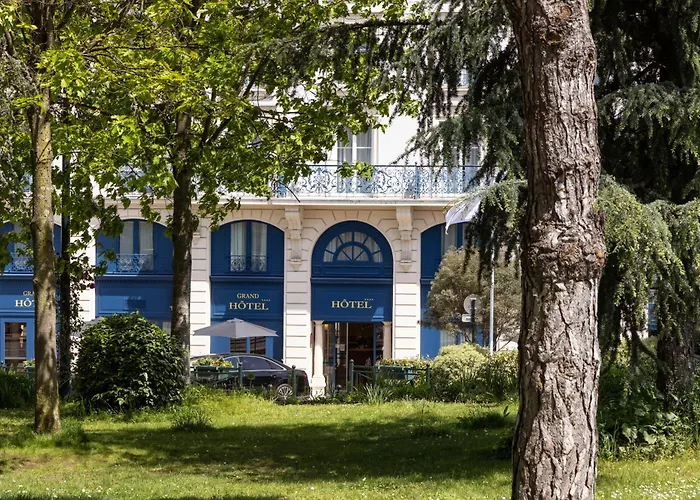 酒店 普莱西斯大酒店 勒普莱西-罗班松