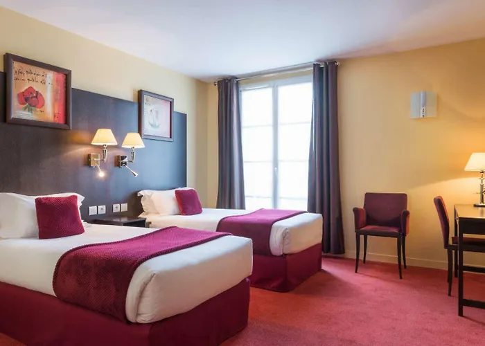 普莱西斯大酒店 酒店