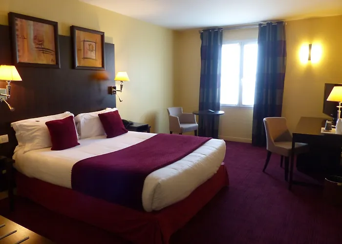 酒店 普莱西斯大酒店 勒普莱西-罗班松